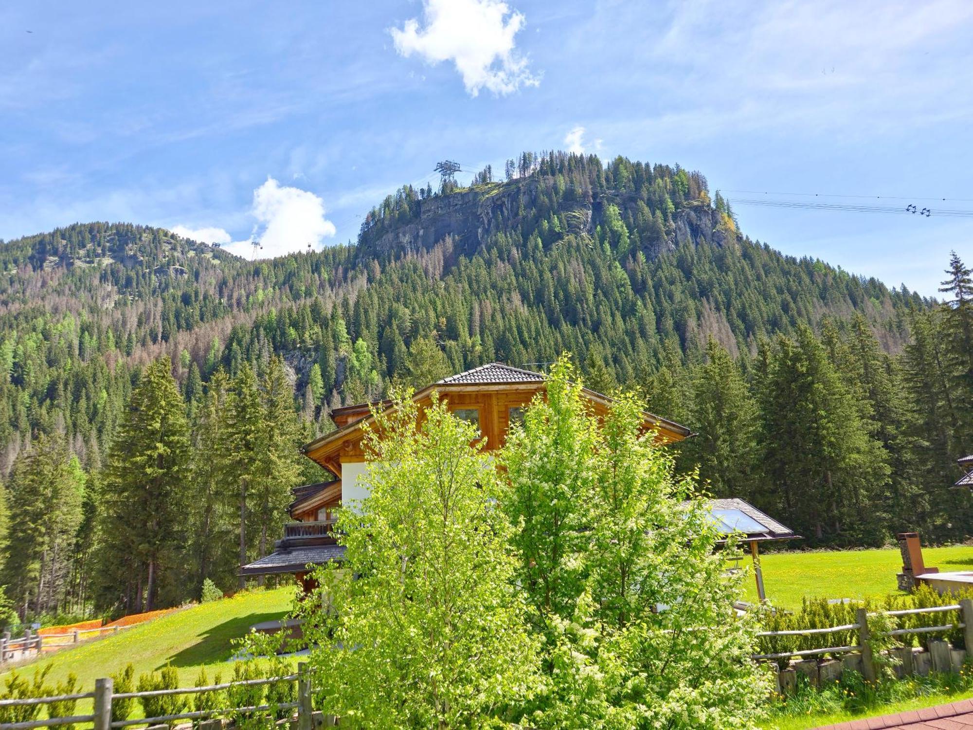 Residence Villa Flora By Ama Val Di Fassa Canazei Exteriér fotografie